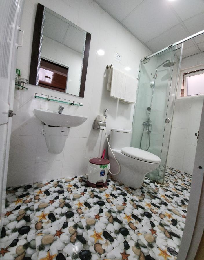 Binh Dao Hotel - Khach San Ngay Trung Tam Gia Re Да Лат Екстериор снимка