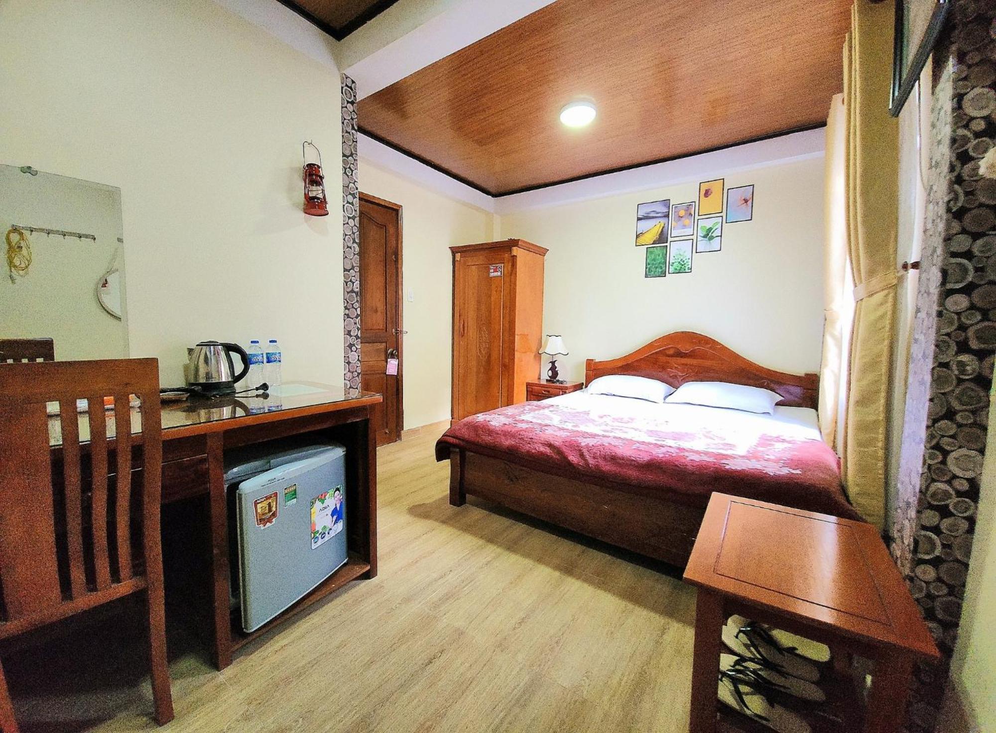 Binh Dao Hotel - Khach San Ngay Trung Tam Gia Re Да Лат Екстериор снимка