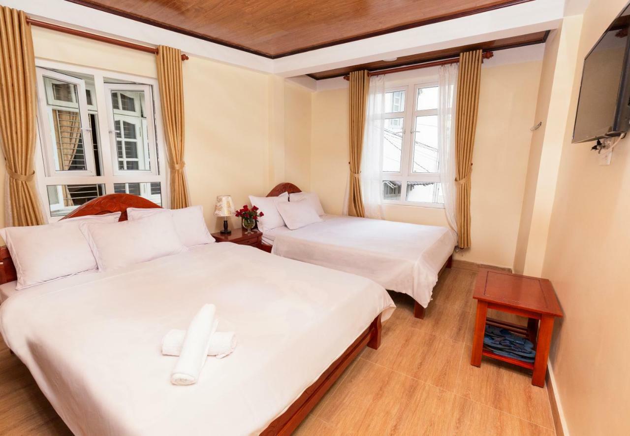 Binh Dao Hotel - Khach San Ngay Trung Tam Gia Re Да Лат Екстериор снимка